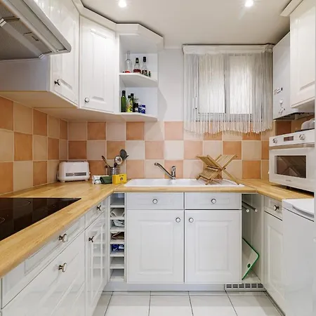 Appartement Edouard Vii - Beautiful 1bdr - 100m Away *