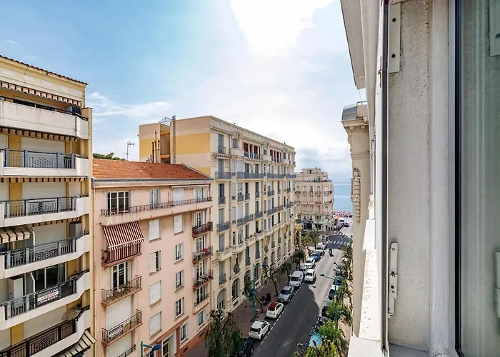 Edouard Vii - Beautiful 1bdr - 100m Away